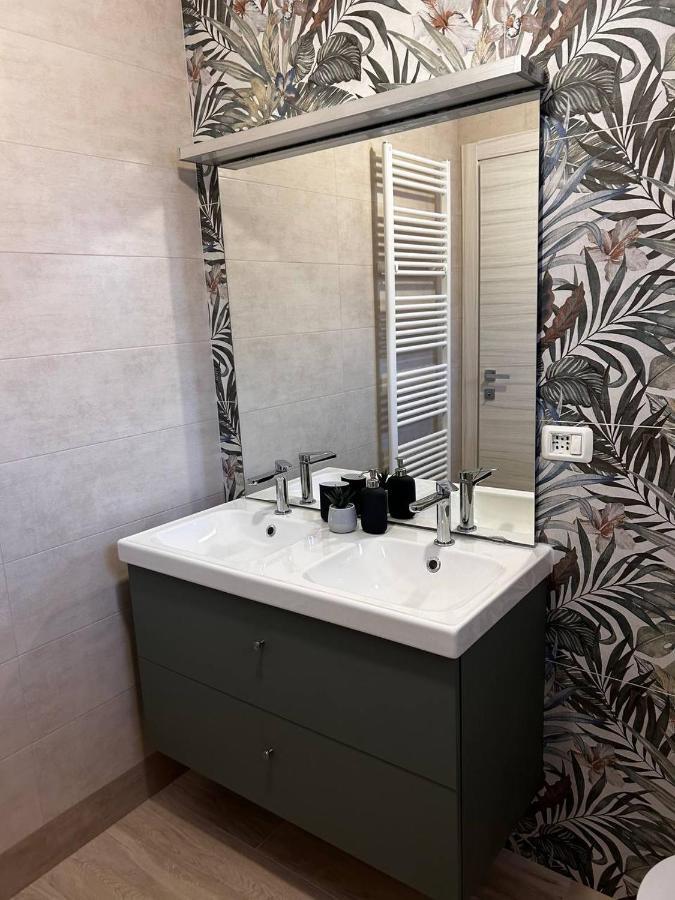 Casa Tea Apartment ลุคคา ภายนอก รูปภาพ